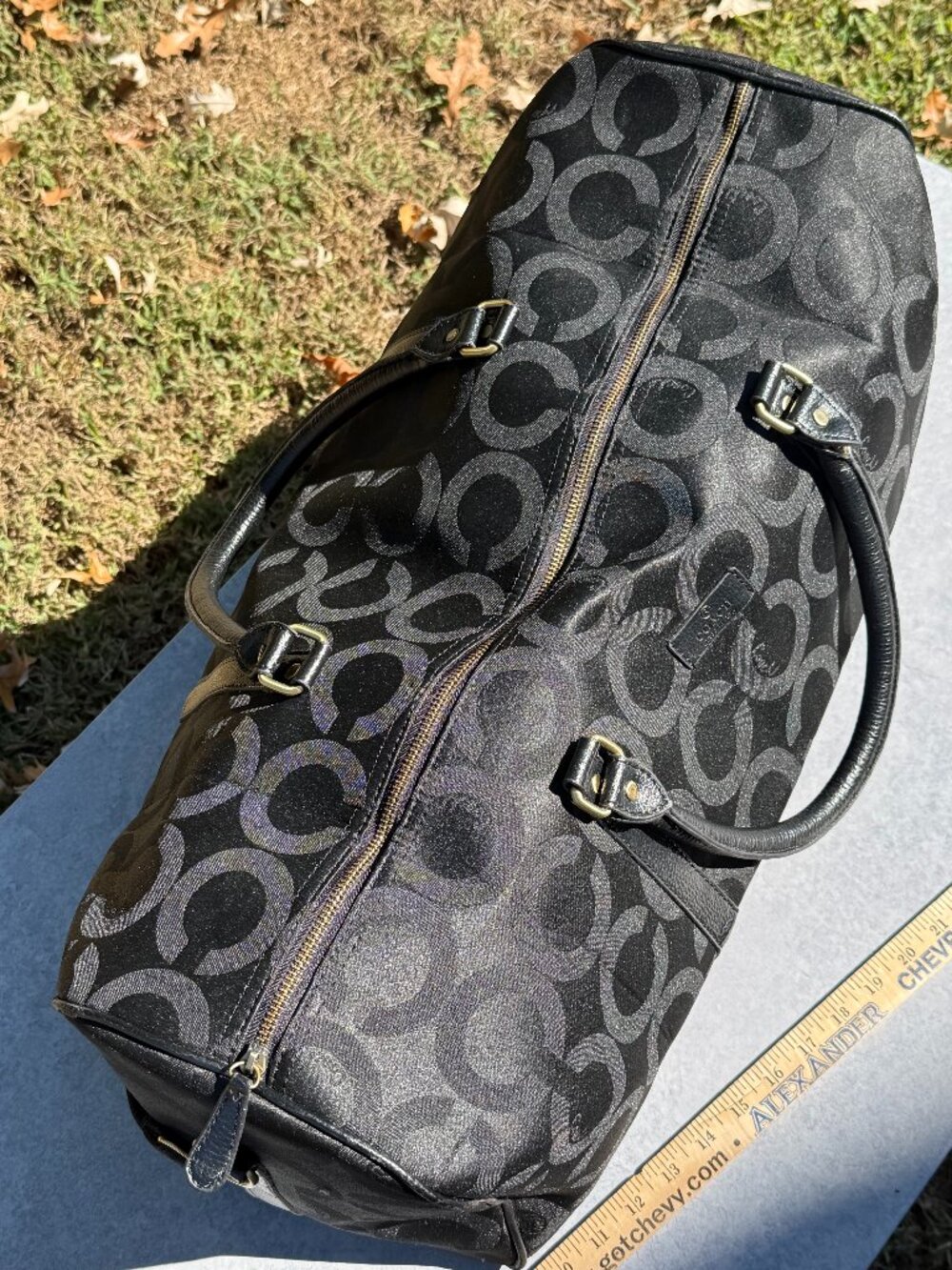 Coach Black Signature C Duffle Weekender Bag Y2K Logo Mania Travel Luxe 00s 4390